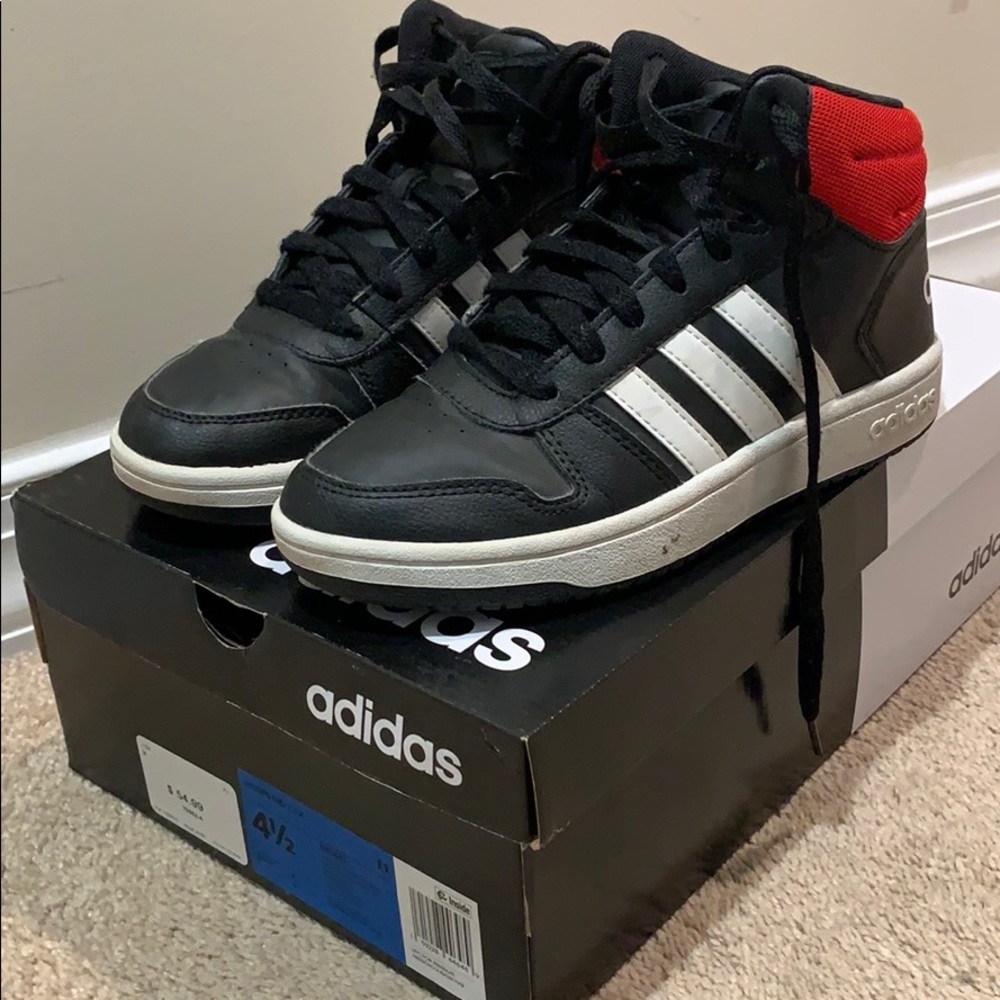 USED Adidas Hoops Mid 2.0